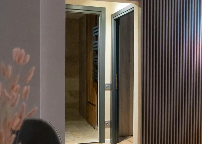 Cosy 2 In The Center Of The *