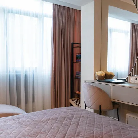 Cosy 2 In The Center Of The Apartment Bukarest