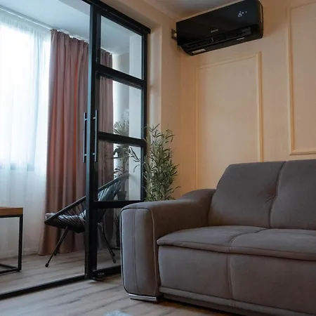 Cosy 2 In The Center Of The Apartment