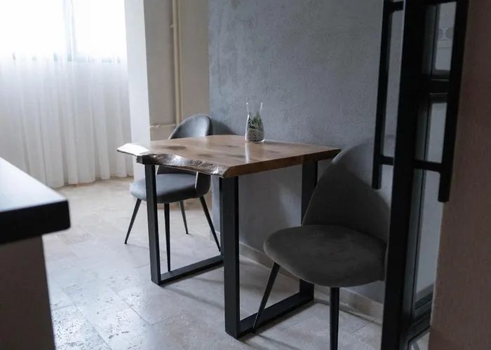 Cosy 2 In The Center Of The شقة بوخارست