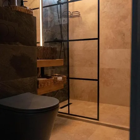 Cosy 2 In The Center Of The